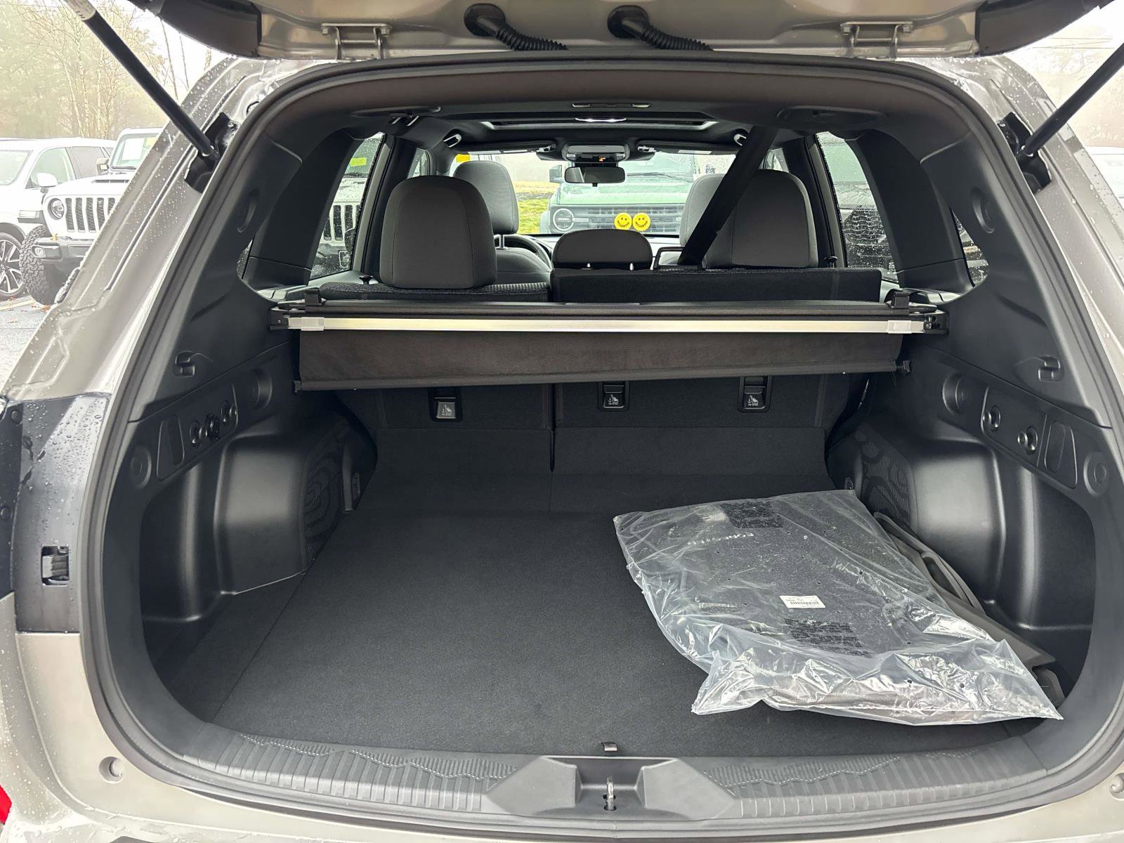 Certified 2025 Subaru Forester Premium image 16