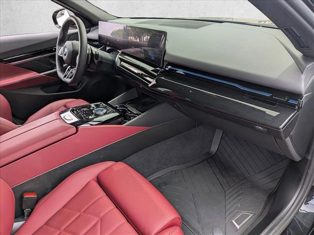 Used 2026 BMW 530i w/ M Sport Package RWD image 27
