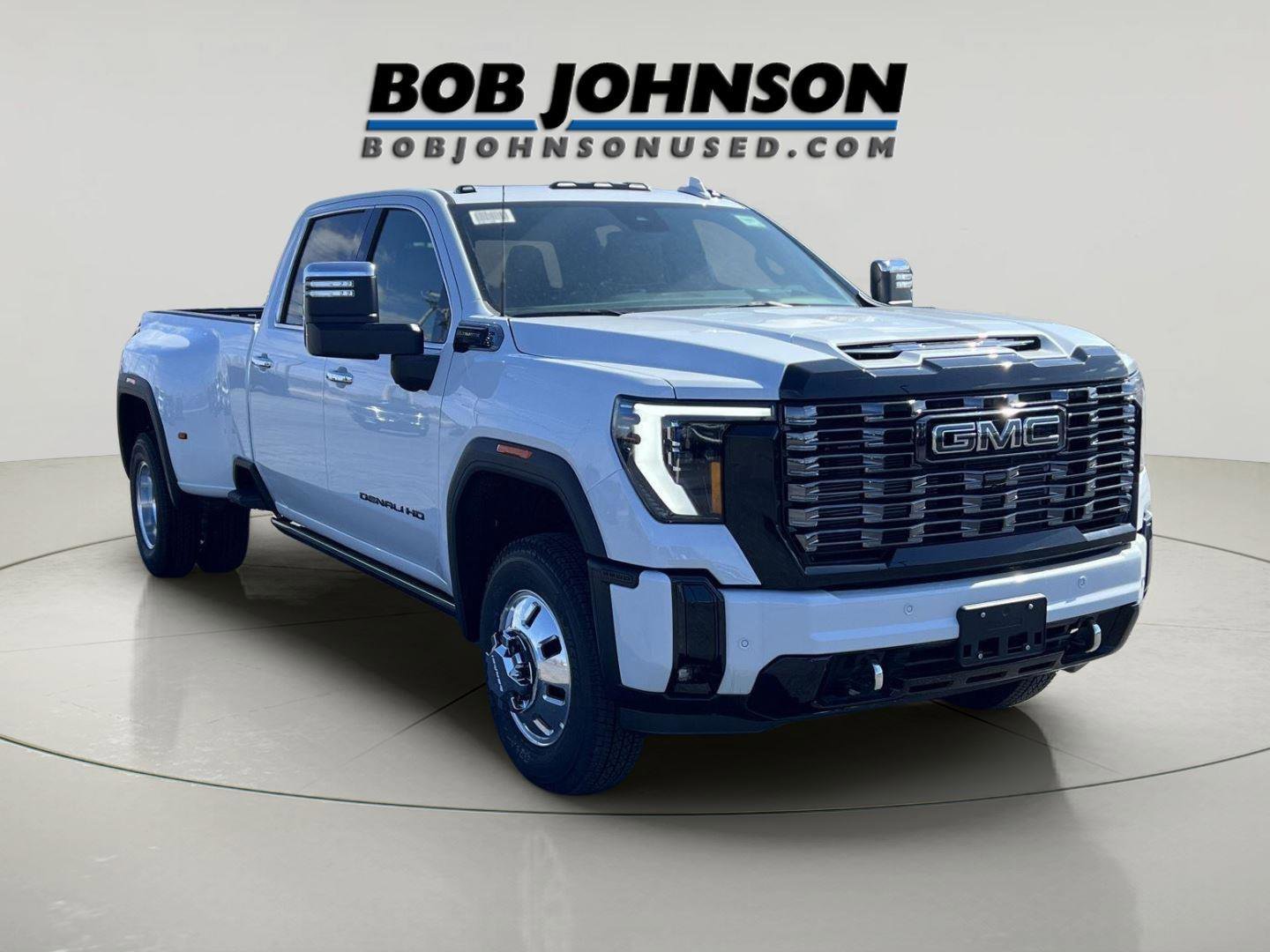 New 2026 GMC Sierra 3500 Denali Ultimate w/ LPO, Black Badging Package