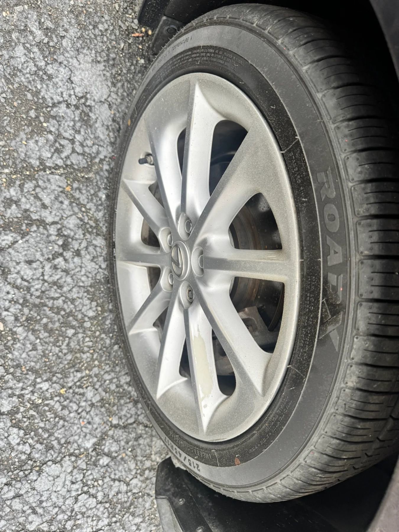 Used 2012 Lexus CT 200h Premium w/ Premium Audio Pkg FWD image 9