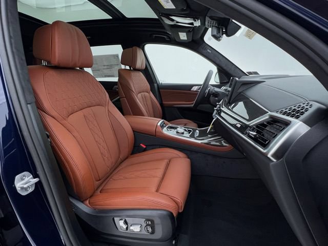 New 2027 BMW X7 M60i AWD/4WD image 13
