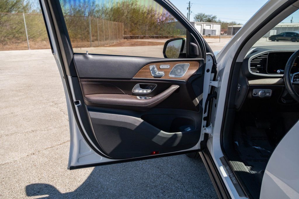 Used 2020 Mercedes-Benz GLE 350 image 10