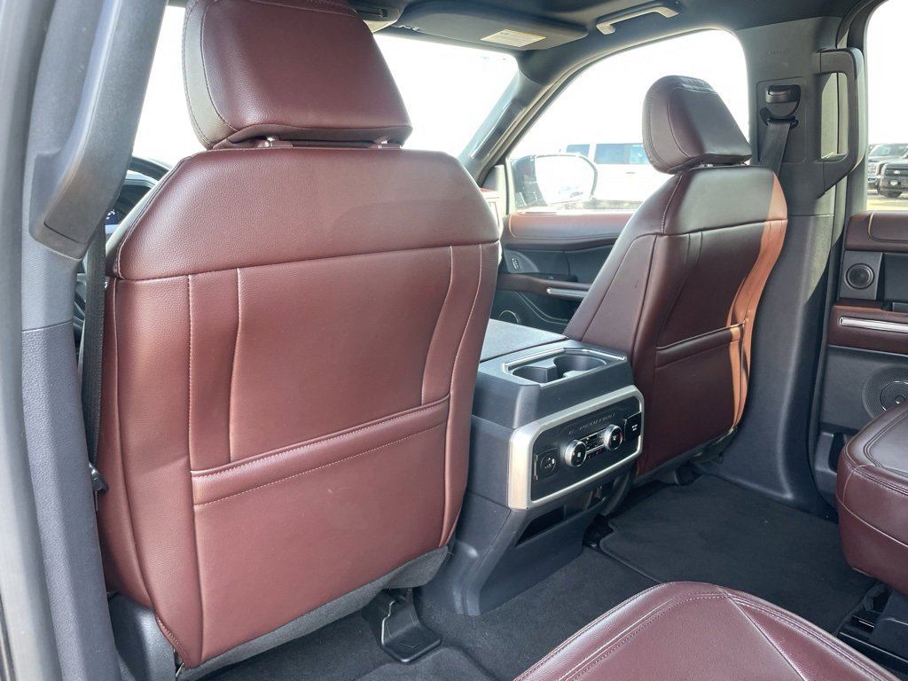 Used 2023 Ford Expedition Limited image 61
