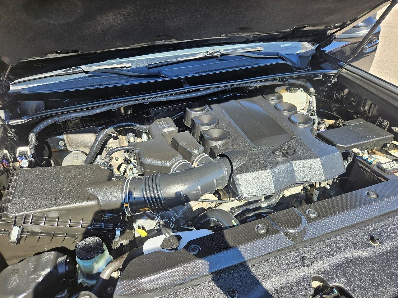 Used 2018 Toyota 4Runner SR5 Premium AWD/4WD image 19