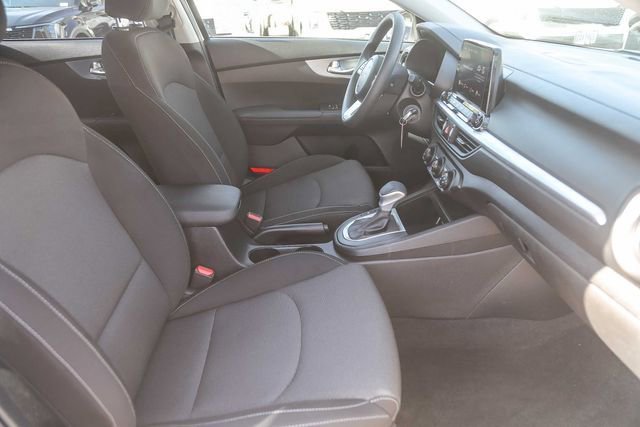 Used 2023 Kia Forte LXS image 19