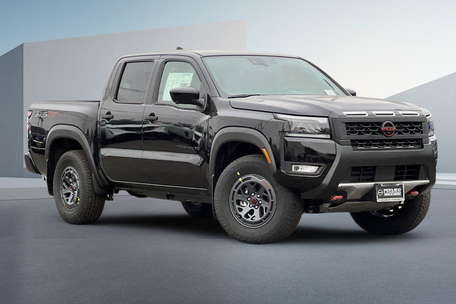 New 2027 Nissan Frontier PRO-4X w/ Pro Convenience Package AWD/4WD image 2