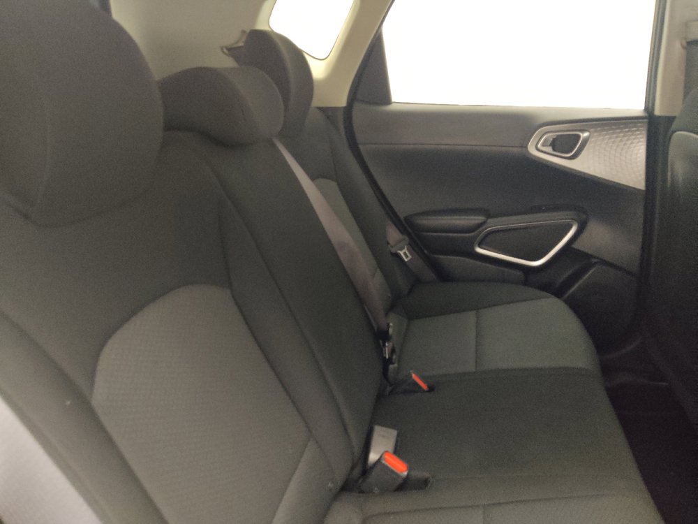 Used 2021 Kia Soul LX FWD image 19