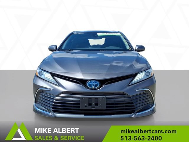 Used 2023 Toyota Camry XLE FWD image 2