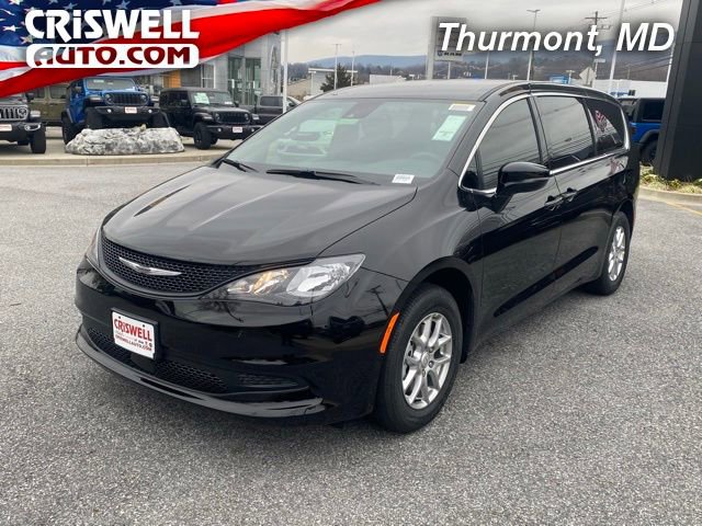 New 2026 Chrysler Voyager LX