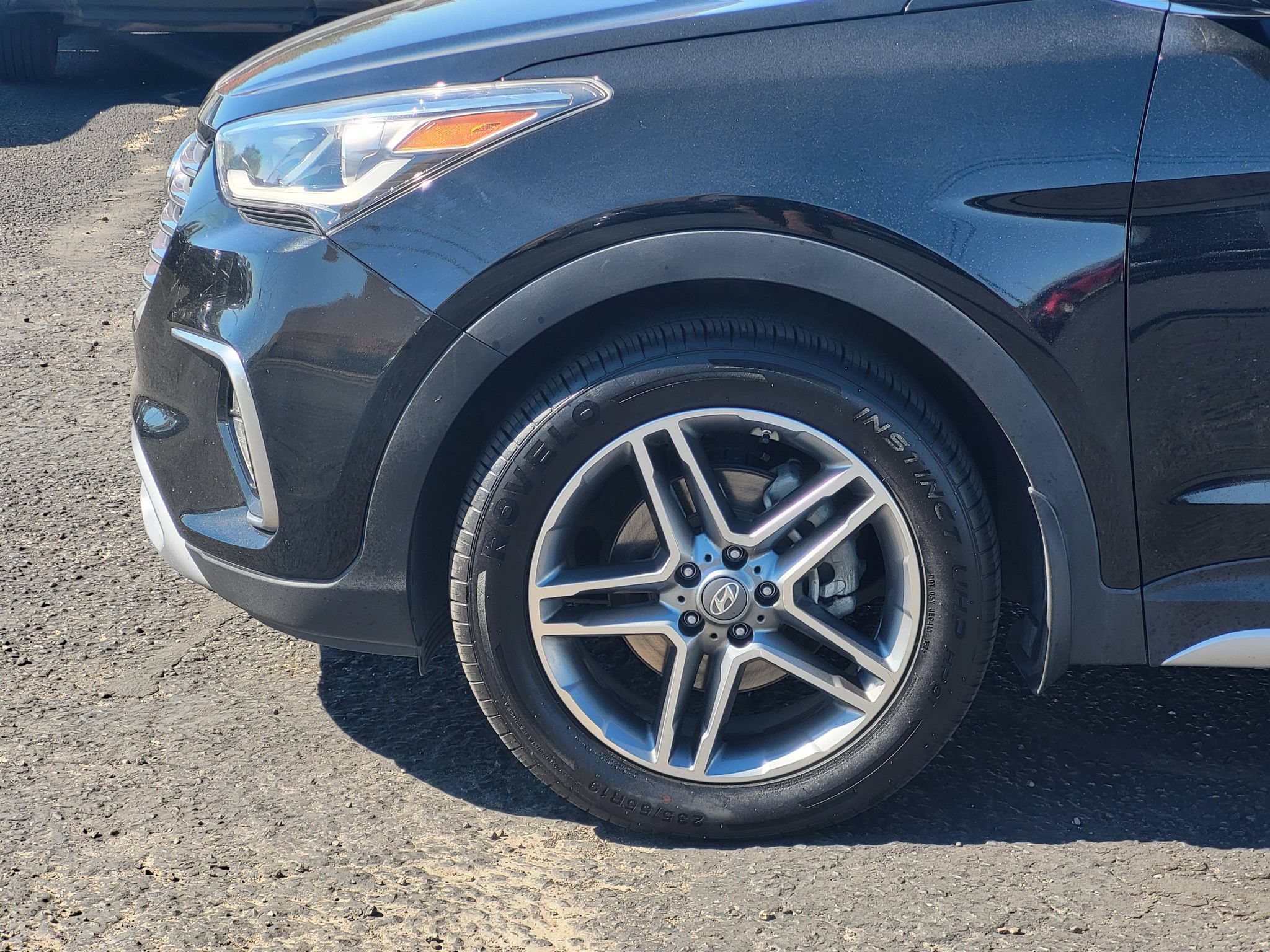 Used 2019 Hyundai Santa Fe XL FWD image 8
