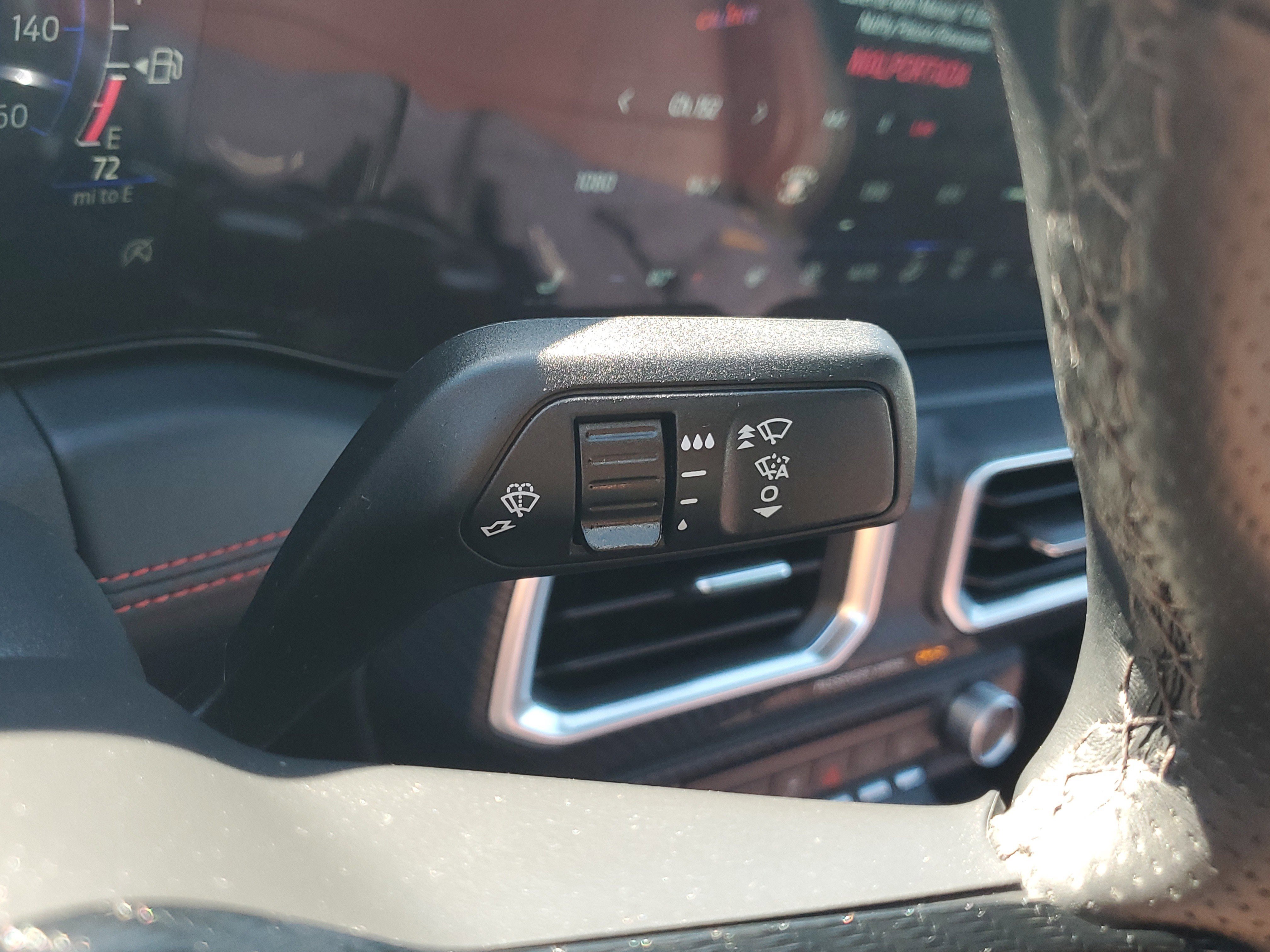 Used 2025 Ford Mustang GT Premium image 19