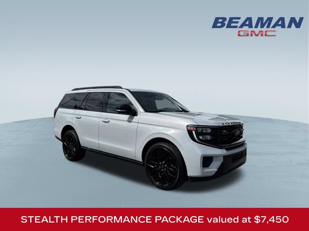 Used 2026 Ford Expedition Platinum w/ Stealth Performance Package AWD/4WD image 1