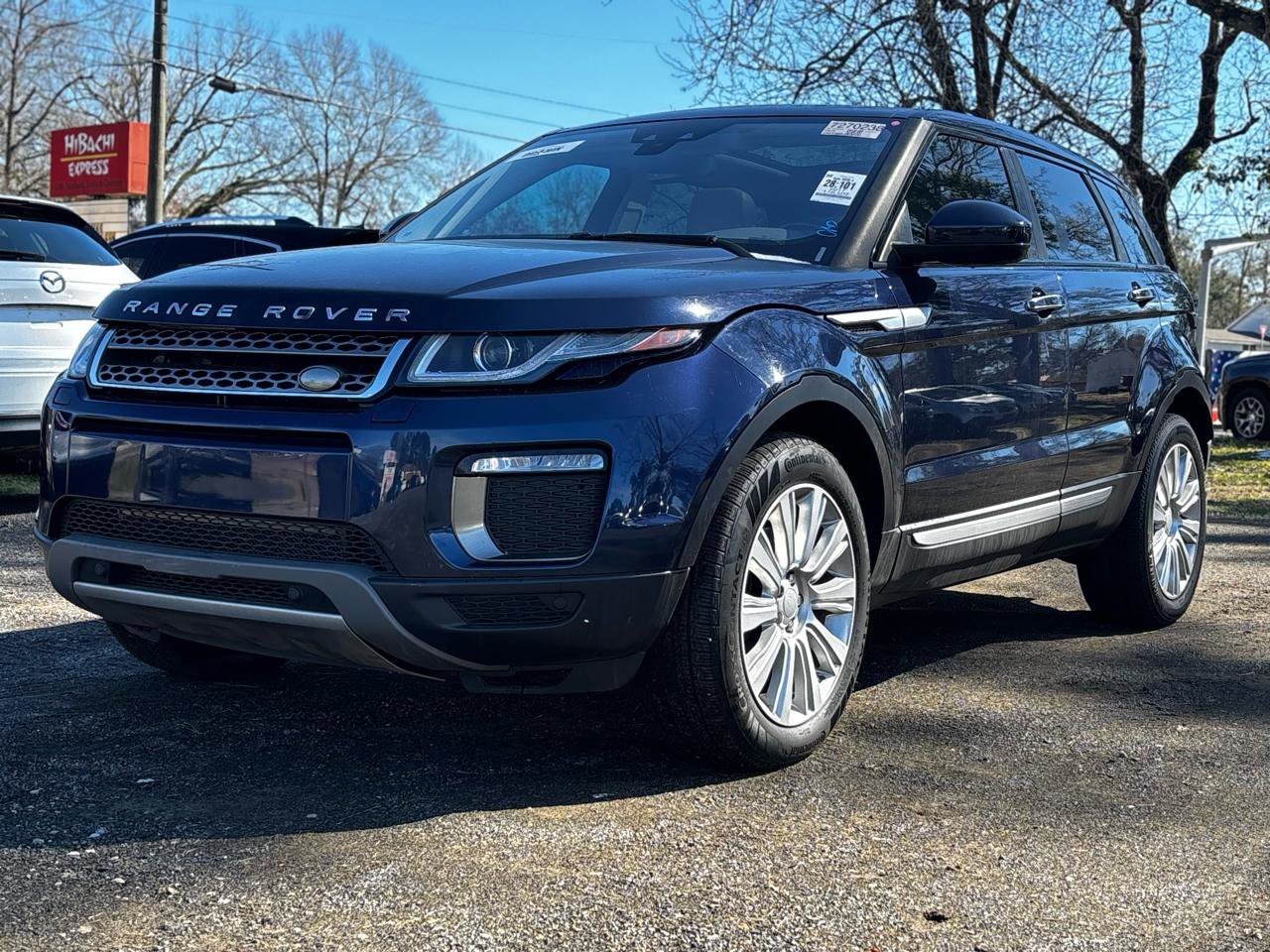 Used 2017 Land Rover Range Rover Evoque HSE AWD/4WD image 3