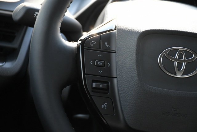 New 2026 Toyota Prius Plug-In Hybrid image 18