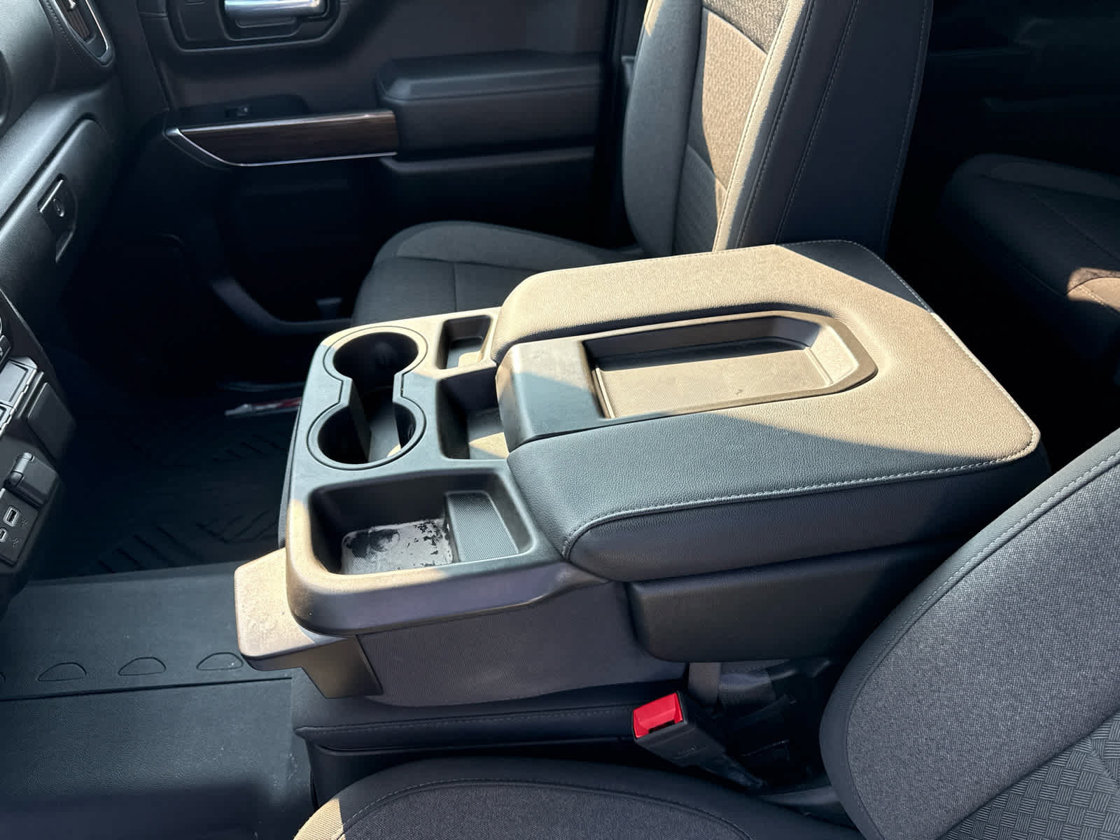 Certified 2022 Chevrolet Silverado 1500 LT AWD/4WD image 20