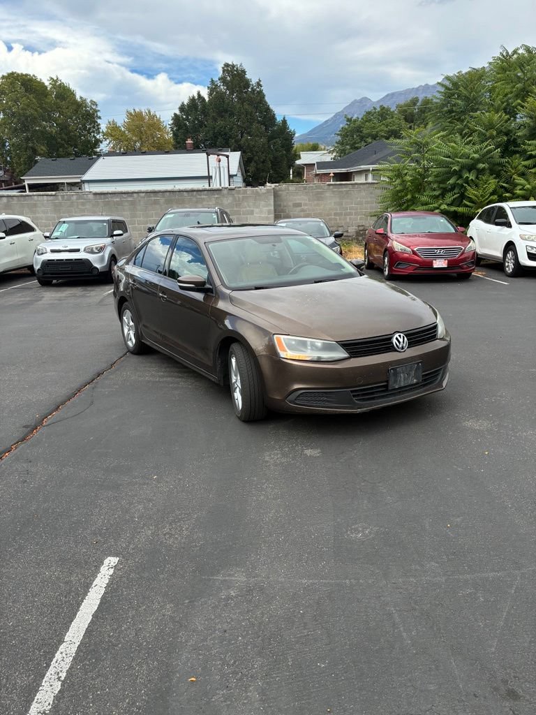 Used 2012 Volkswagen Jetta TDI FWD image 45