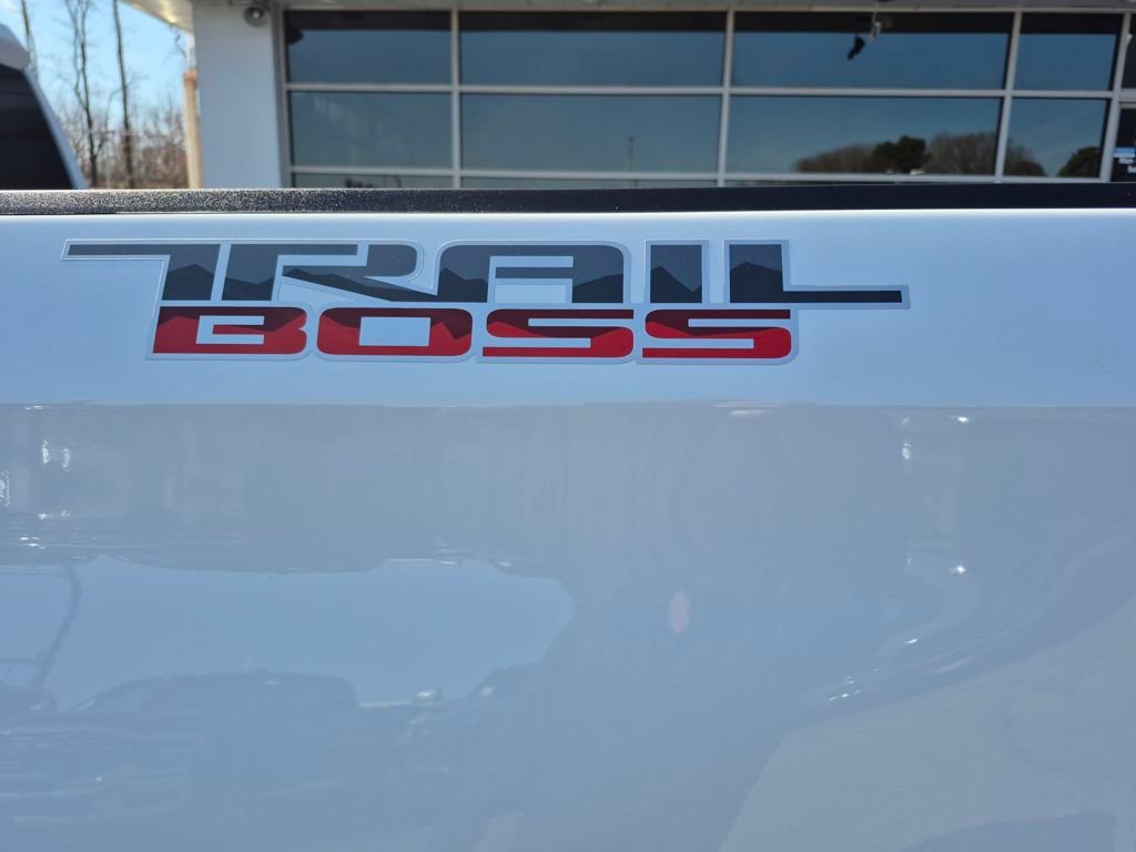Used 2026 Chevrolet Silverado 1500 LT Trail Boss w/ LT Trail Boss Premium Package image 36