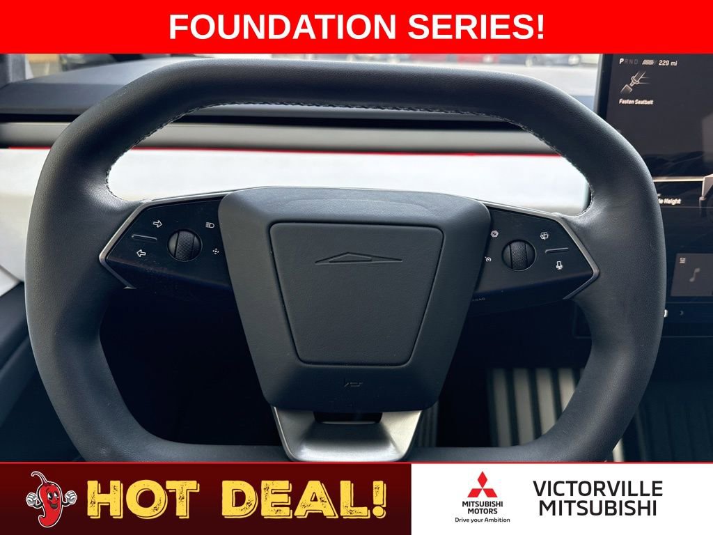 Used 2024 Tesla Cybertruck AWD Crew Cab image 17