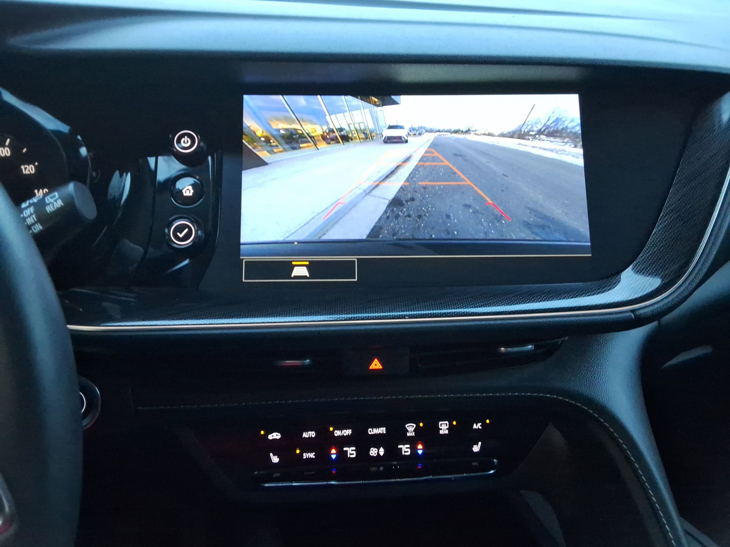 Used 2023 Buick Envision Preferred w/ Premium Seat Package image 16