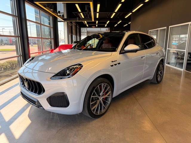 Used 2023 Maserati Grecale Modena image 1