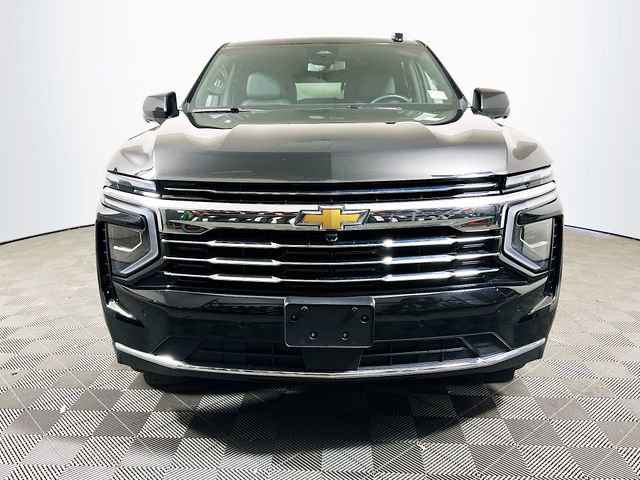 Used 2025 Chevrolet Tahoe LT image 3