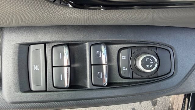 Used 2025 Subaru Forester Sport w/ Popular Package #1 AWD/4WD image 19