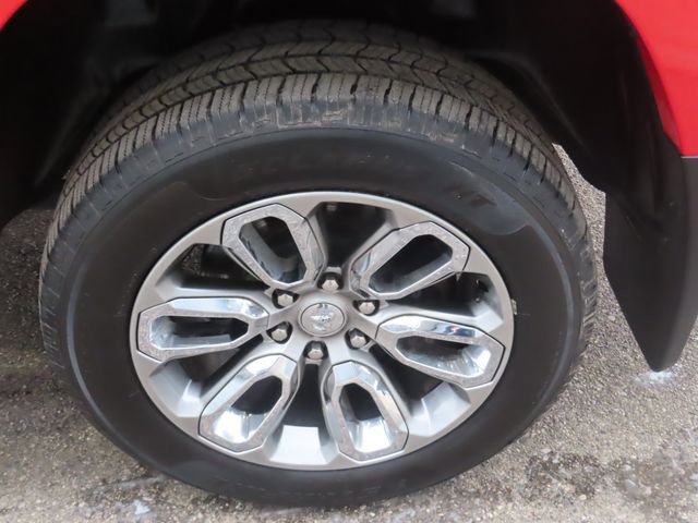 Used 2022 RAM 1500 Laramie AWD/4WD image 21
