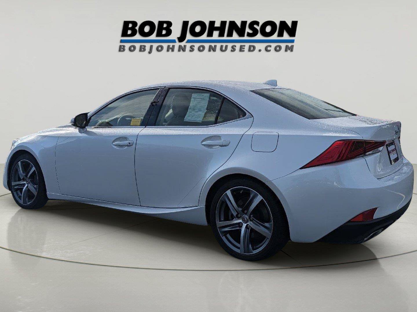Used 2018 Lexus IS 300 AWD w/ Comfort Package image 4