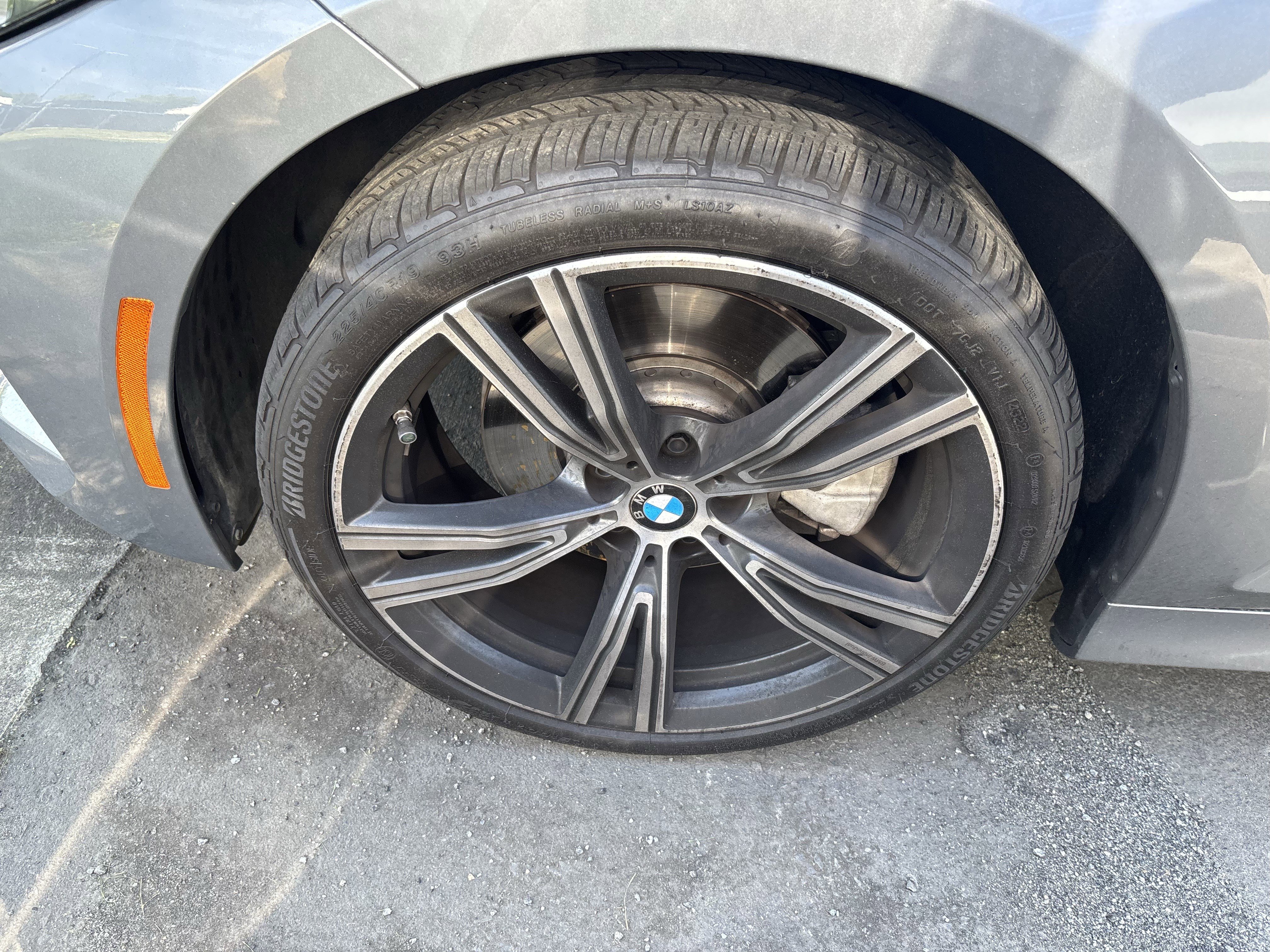 Certified 2023 BMW 330i Sedan w/ Premium Package RWD image 38