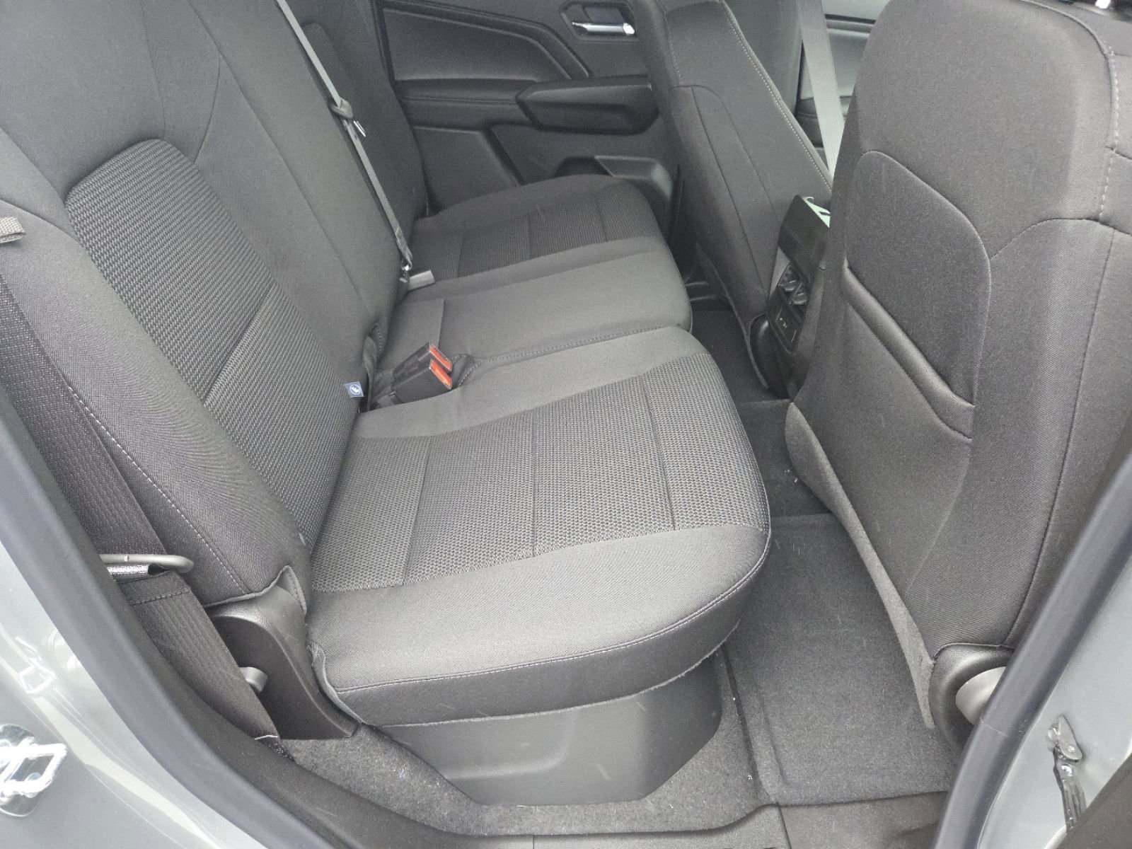 New 2026 GMC Canyon Elevation w/ Convenience Package RWD image 23