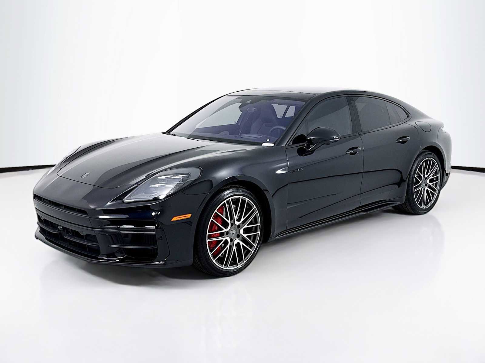 New 2025 Porsche Panamera Turbo image 1