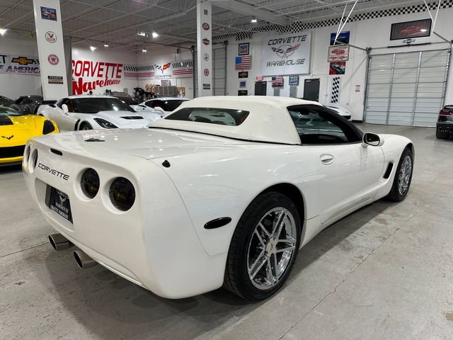 Used 2002 Chevrolet Corvette Convertible w/ Preferred Equipment Group2 RWD image 18