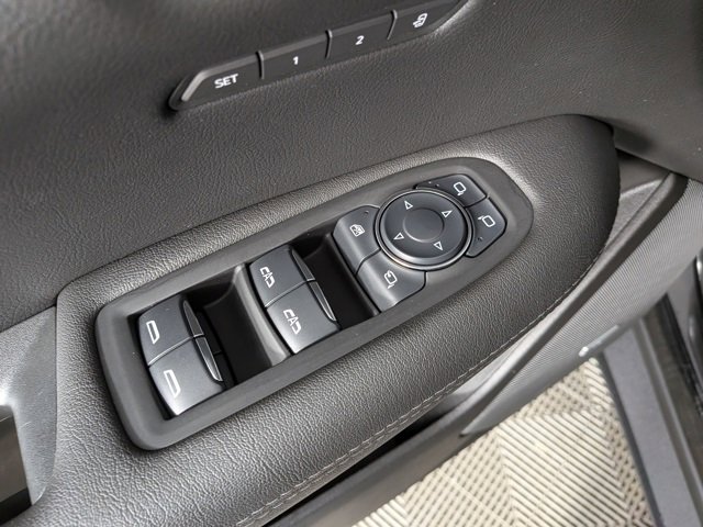 Certified 2025 Cadillac XT5 Premium Luxury w/ LPO, Floor Liner Package image 16