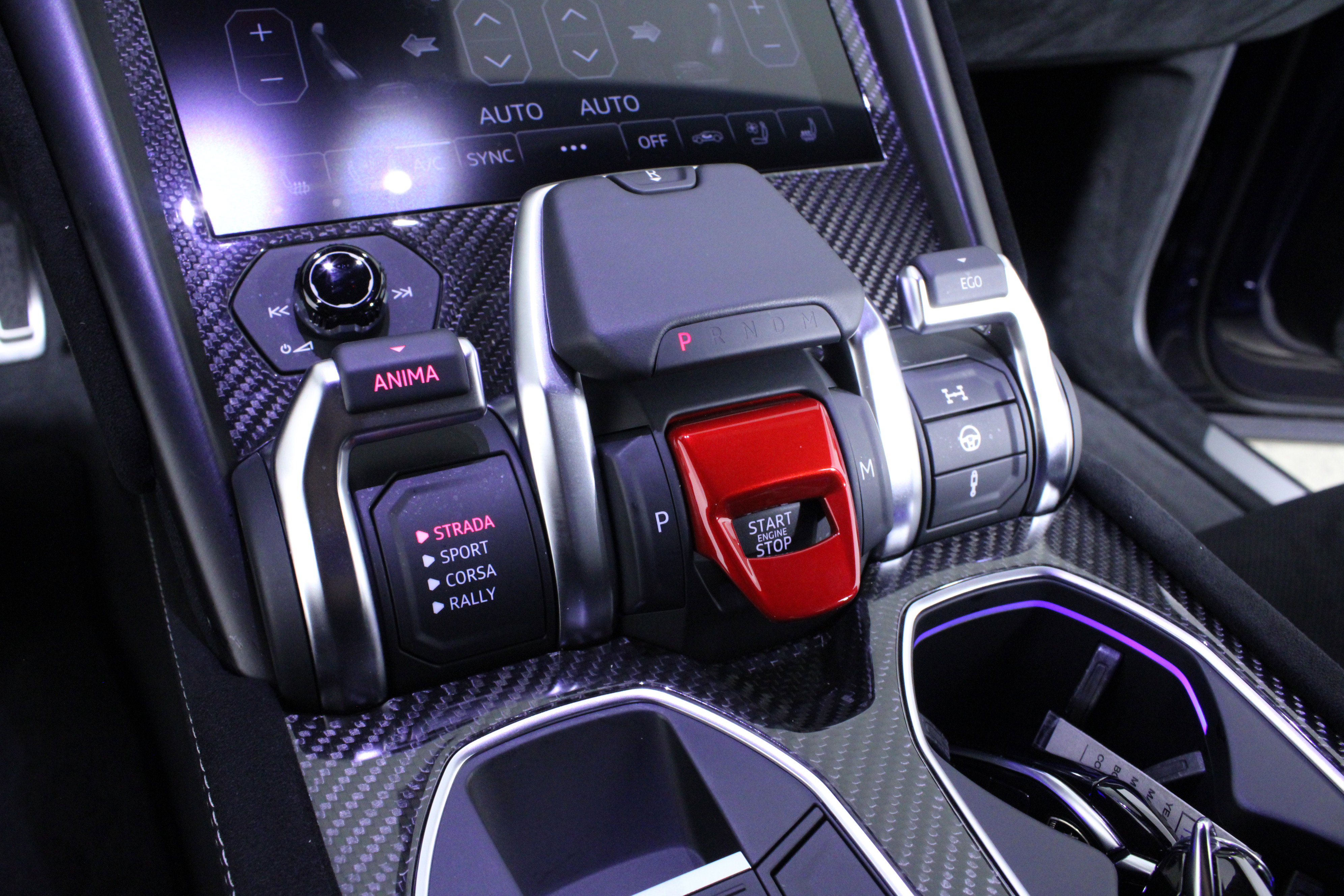 Used 2024 Lamborghini Urus Performante image 42