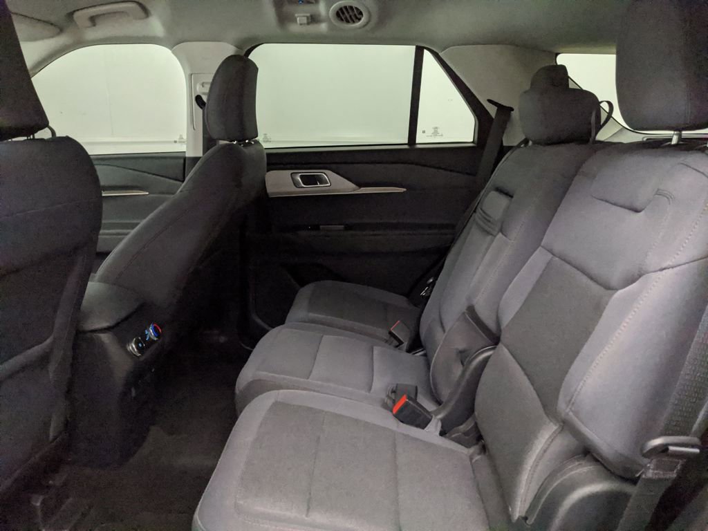 New 2025 Ford Explorer Active image 23