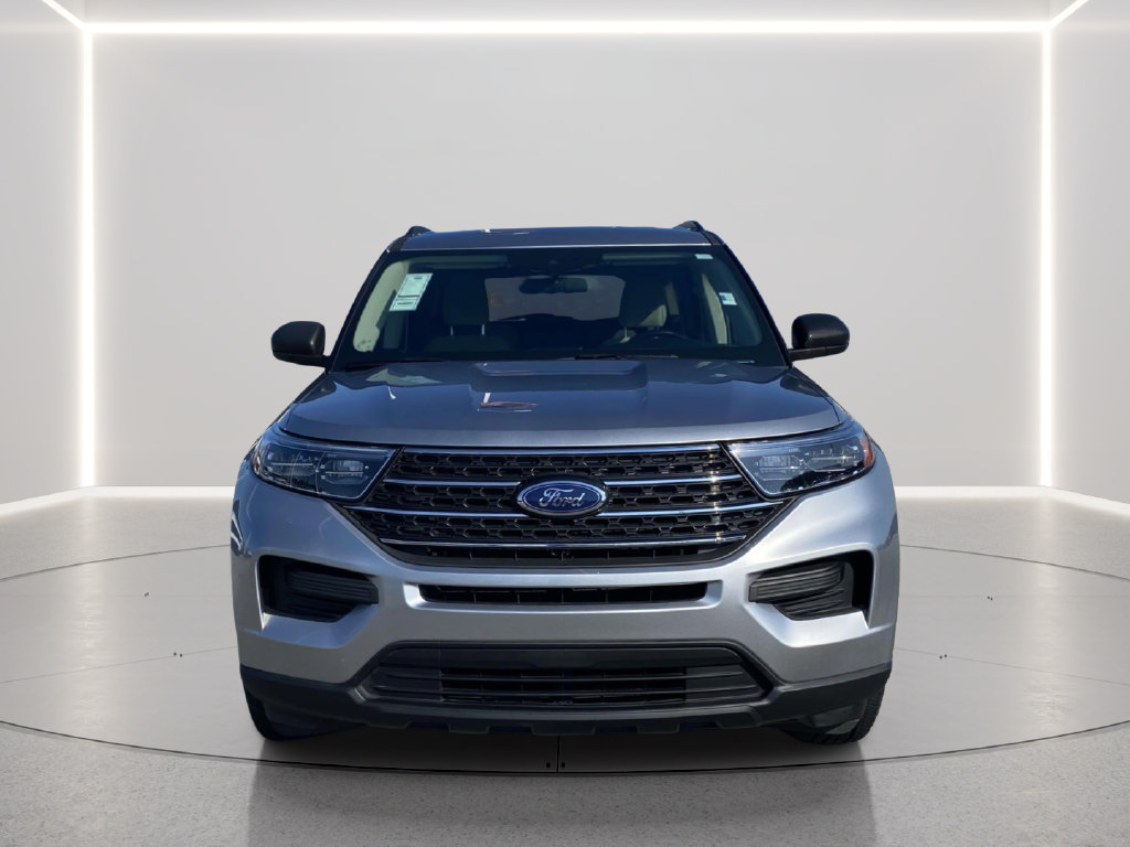 Used 2023 Ford Explorer XLT RWD image 7