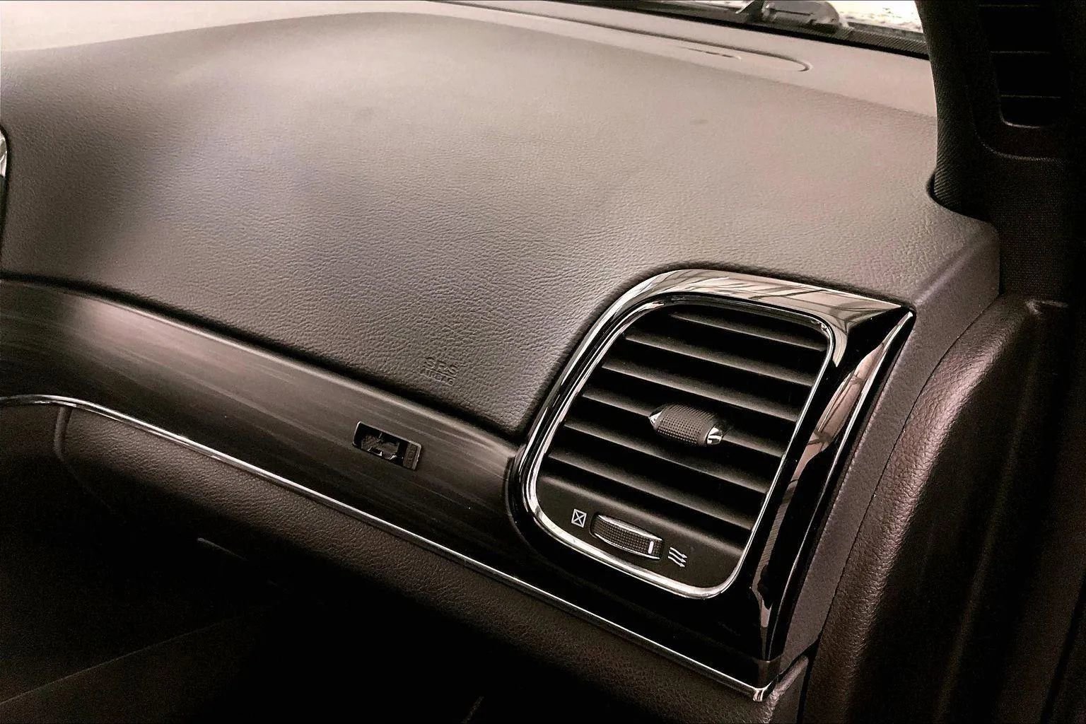 Used 2021 Jeep Grand Cherokee Limited w/ Quick Order Package 28K 80th image 15