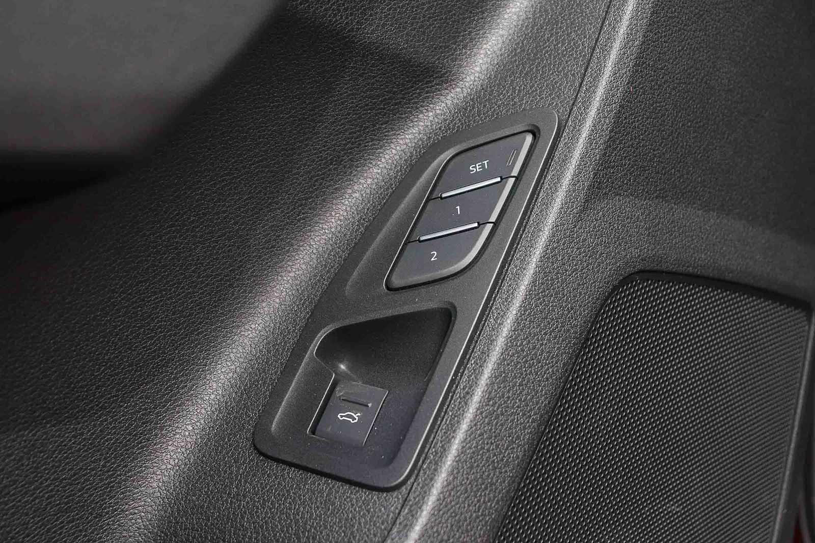 New 2025 Audi Q3 2.0T Premium image 27