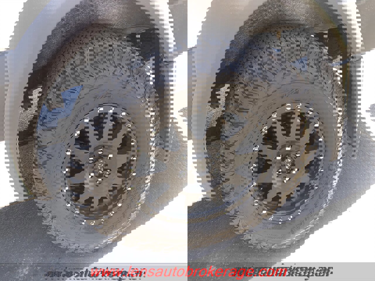 Used 2015 Mercedes-Benz Sprinter 2500 image 24