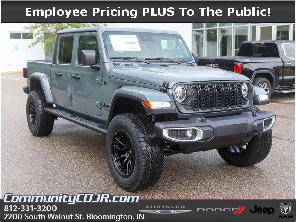 New 2025 Jeep Gladiator Sport AWD/4WD image 1