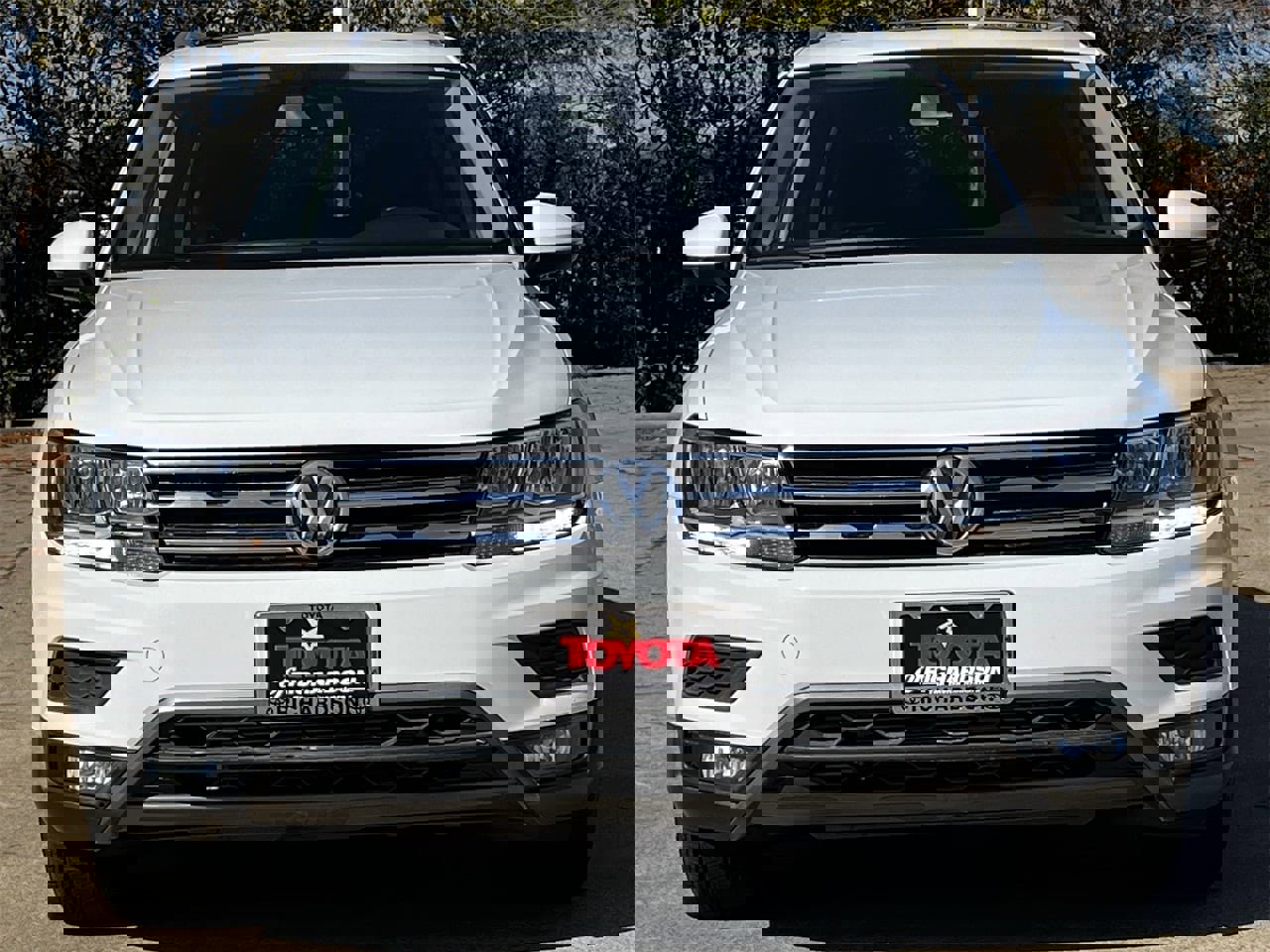 Used 2018 Volkswagen Tiguan SEL image 7