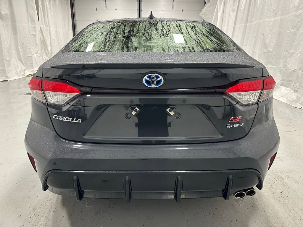 Used 2025 Toyota Corolla SE FWD image 6