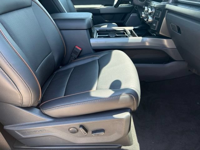 New 2026 Ford F550 4x4 Crew Cab image 16