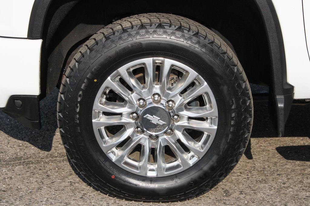 Used 2020 Chevrolet Silverado 3500 High Country w/ Z71 Off-Road Package AWD/4WD image 50