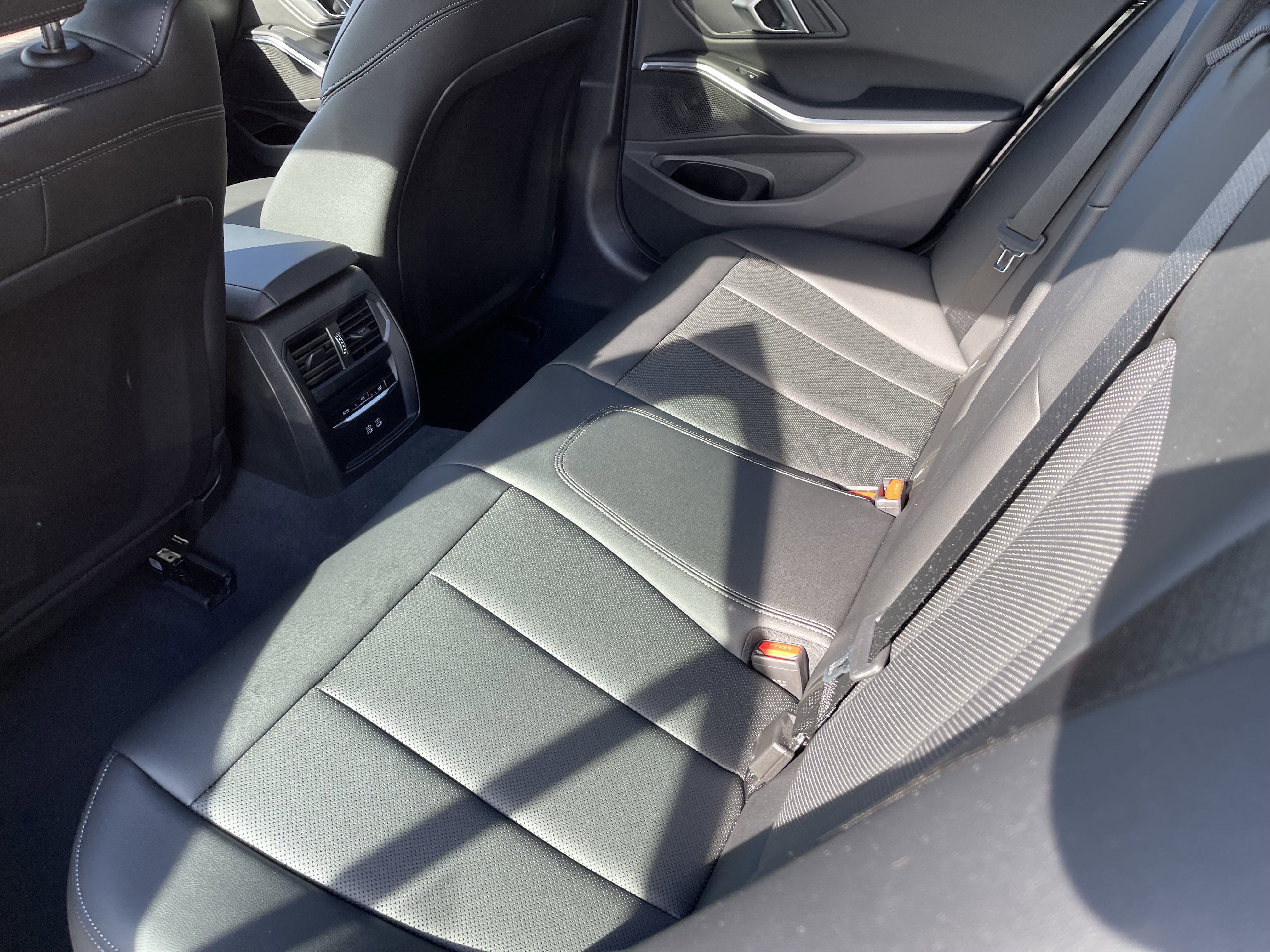 Certified 2025 BMW 330i xDrive Sedan image 16