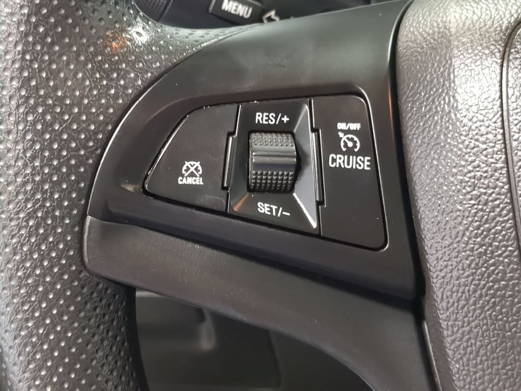 Used 2019 Chevrolet Trax LS w/ Tint and Cruise Package FWD image 28