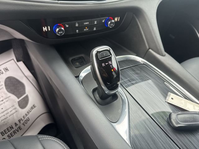 Used 2020 Buick Enclave Essence w/ Sound and Sites Package image 16