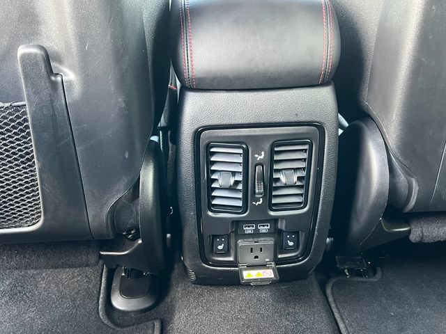 Used 2025 Dodge Durango R/T w/ Blacktop Package AWD/4WD image 39