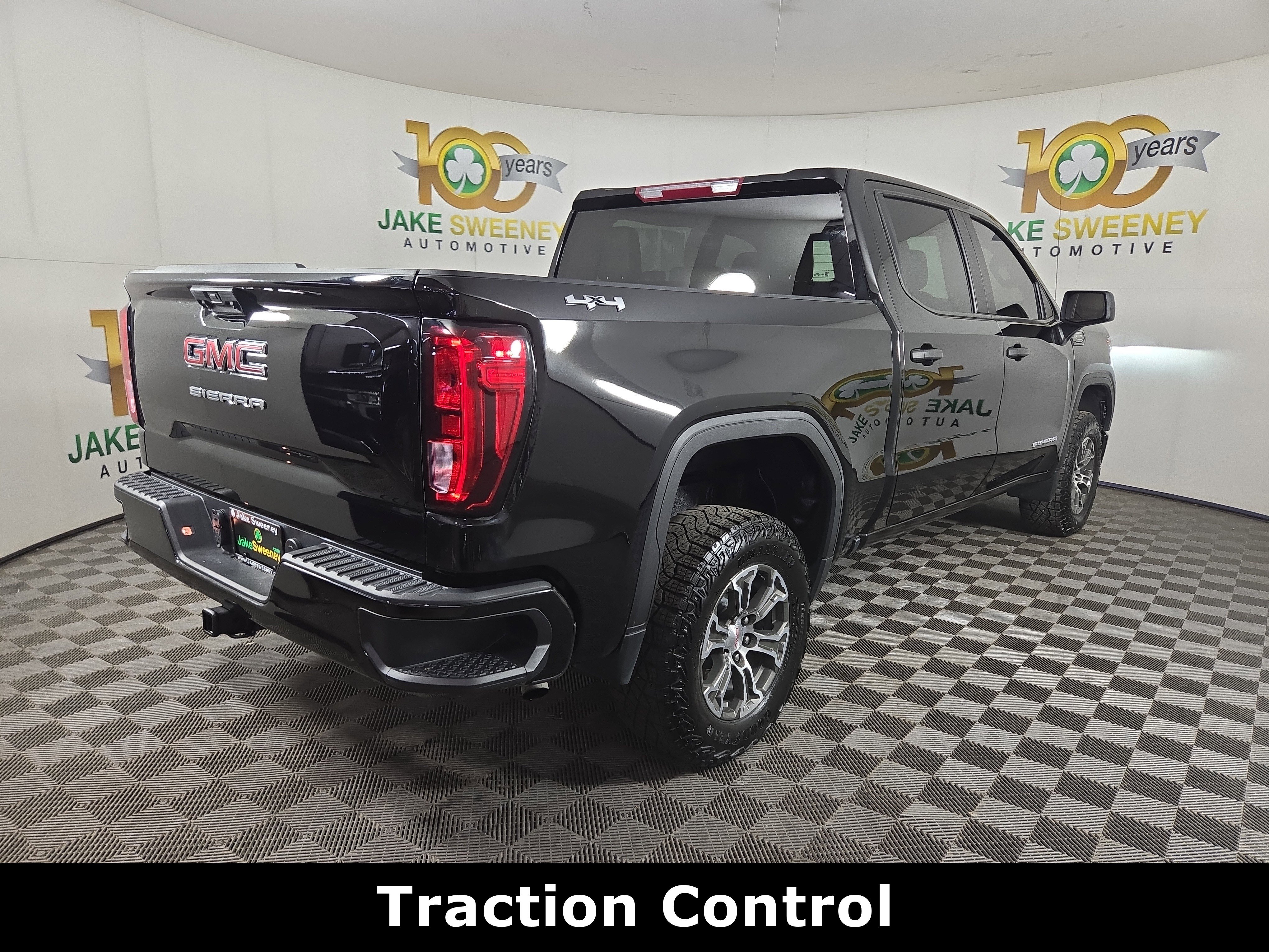 Certified 2024 GMC Sierra 1500 Pro w/ Graphite Edition AWD/4WD image 9