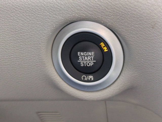 Used 2023 Chrysler Voyager LX FWD image 26